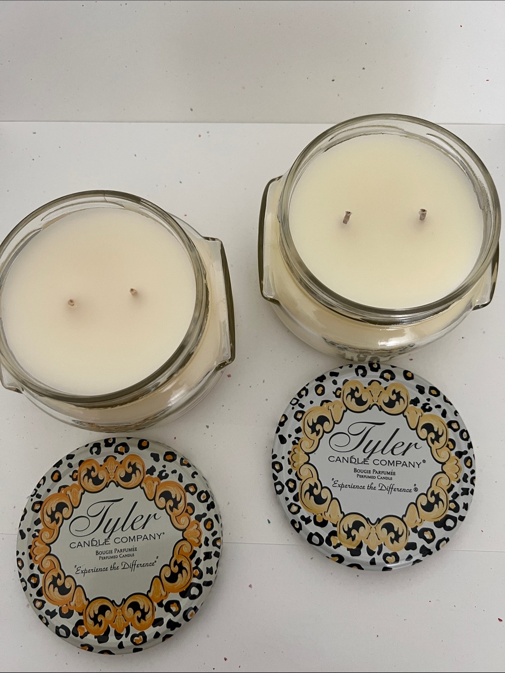 Tyler Candle Company Scented Candles(2) - NWT DIVA & GLAMFAM Scents 11oz - Picture 3 of 7